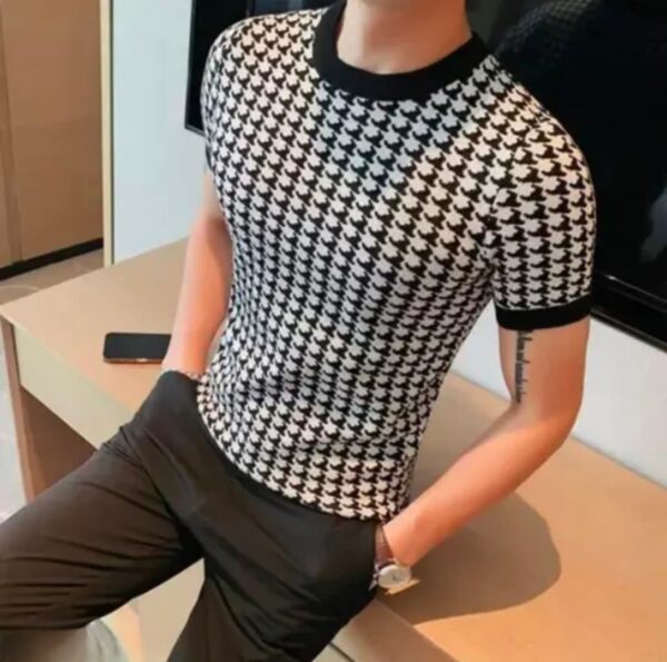 Stylish Print Tshirt - Image 3
