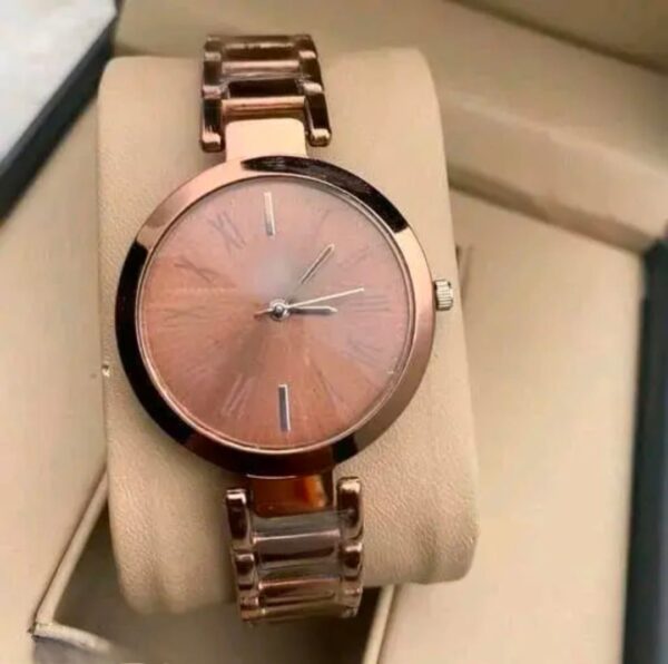 New Solid Designer Metal Analog Watches for Women