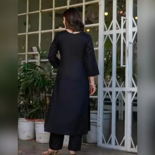 Black Embroidered Kurta Pant And Duppata Set For Womens - Image 2