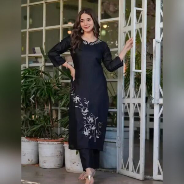Black Embroidered Kurta Pant And Duppata Set For Womens - Image 3