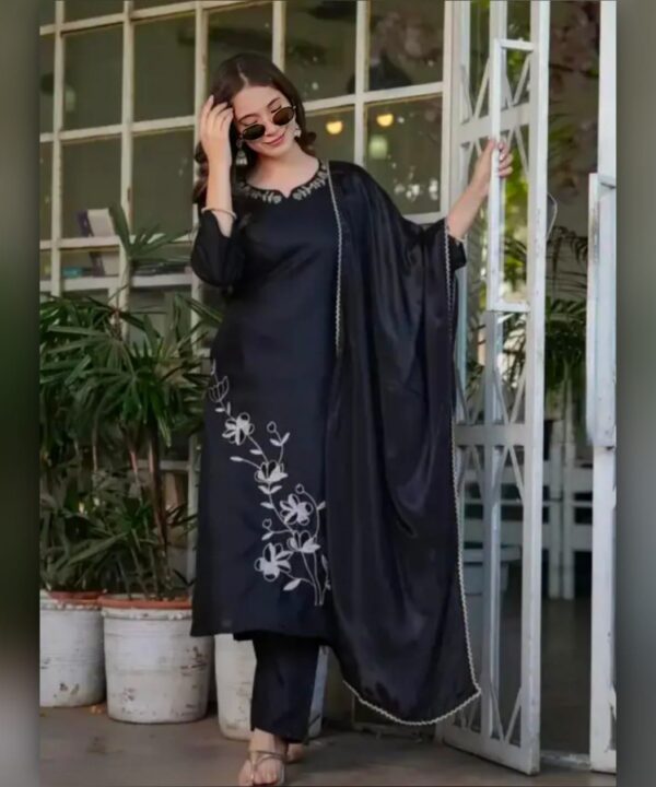 Black Embroidered Kurta Pant And Duppata Set For Womens