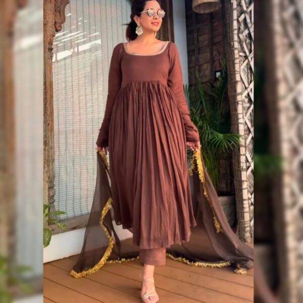 Brown Elegant Pure Cotton Flared Kurta Set - Image 2