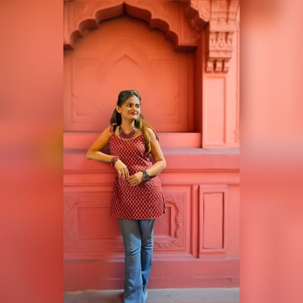 Aesthetic deshi short kurti short kurti summer aesthetic summer outfit inspo short tie strap kurti college outfit ootd Meesho finds floral summer print kurti deshi outfits