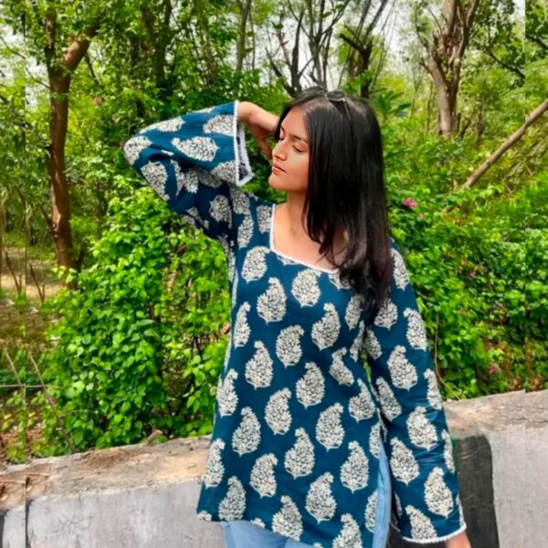 Beautiful Designer Oversized Top |  Short Kurti / Kurta for women & girls