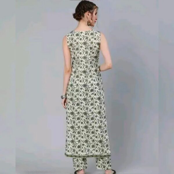 Ethnic Women Wear Sleeveless Cotton Kurta Set - Image 2