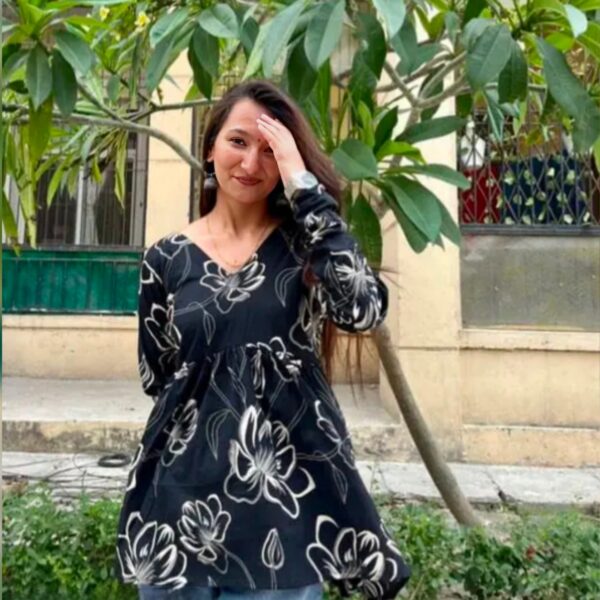 Trending top for women/ short kurti  Fabric: Cotton - Image 2
